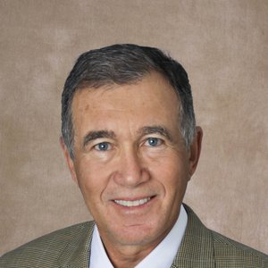 Dr. Francisco Borja