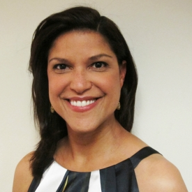 Dr. Evelyn Minaya