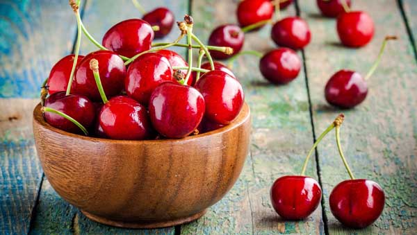 Eat These 3 Fruits for Great Summer Skin Eat These 3 Fruits for Great Summer Skin