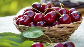 3 Fruits to Save Your Skin