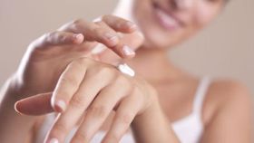 What Do Antioxidants Do for the Skin?