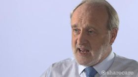 How Is Estrogen-Receptor-Positive Breast Cancer Treated?