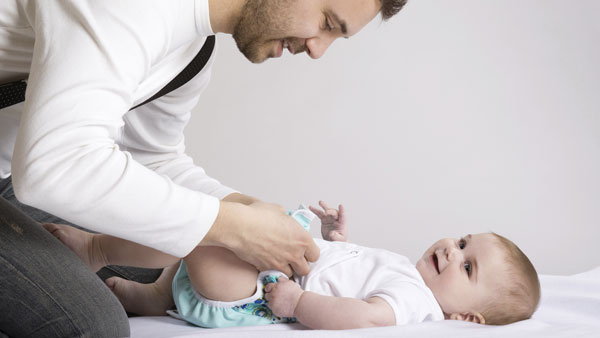 how can diaper changing be made easier ?